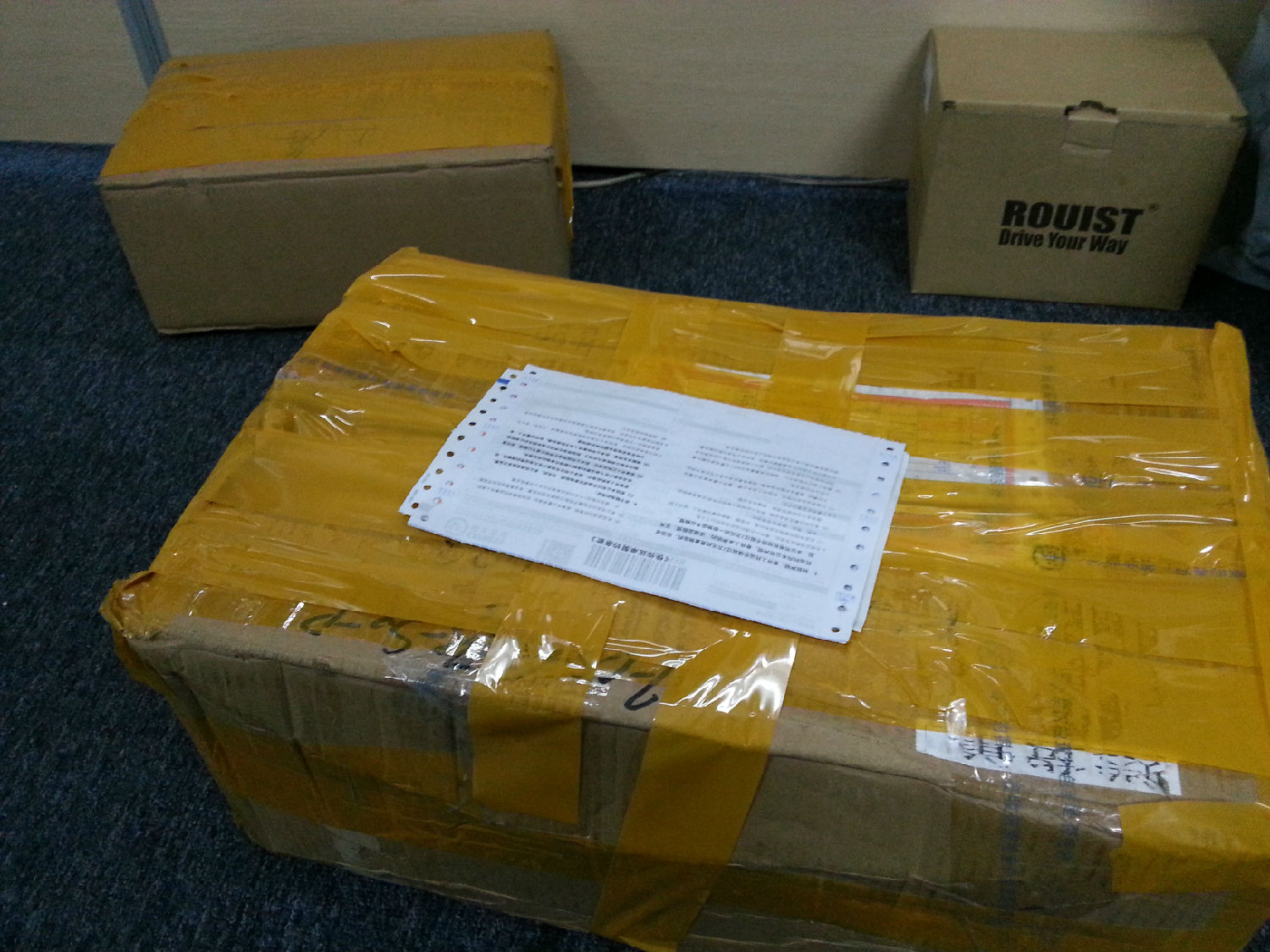 東莞客戶(hù)訂購(gòu)的P+F傳感器已經(jīng)發(fā)貨！