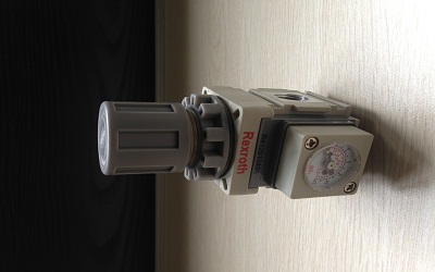 車(chē)速傳感器，輪速傳感器