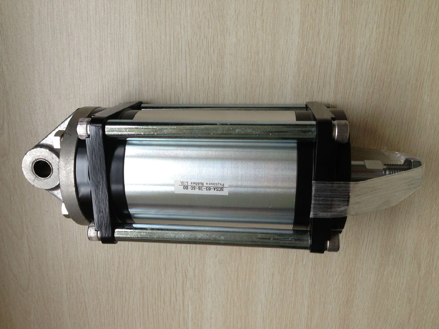 以SC標(biāo)準(zhǔn)氣缸為例，標(biāo)準(zhǔn)氣缸怎么安裝？