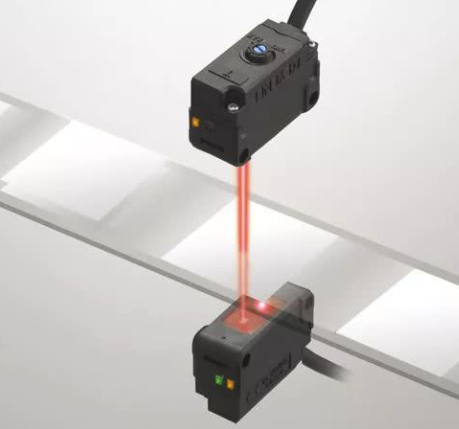 光電接近開關(guān).png 光電接近開關(guān).png